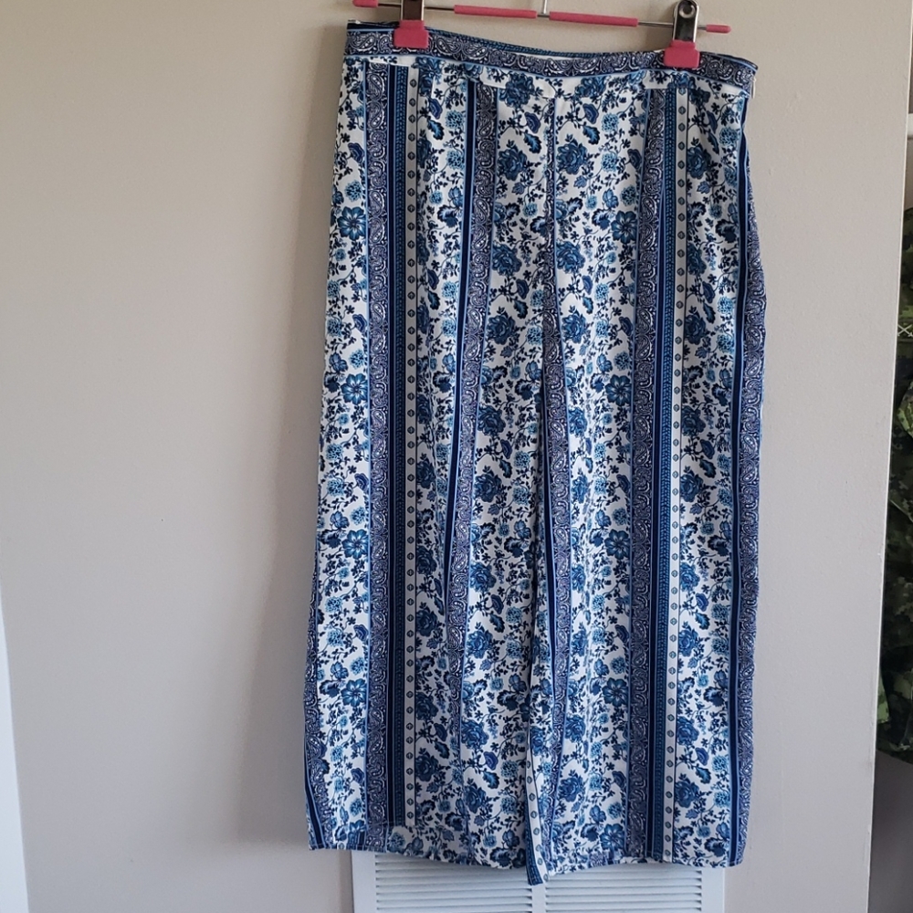 Wide Leg Cropped Pants